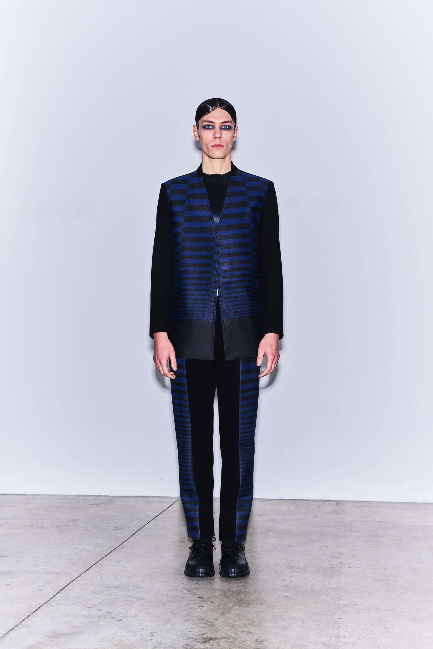 TAILORED JACKET