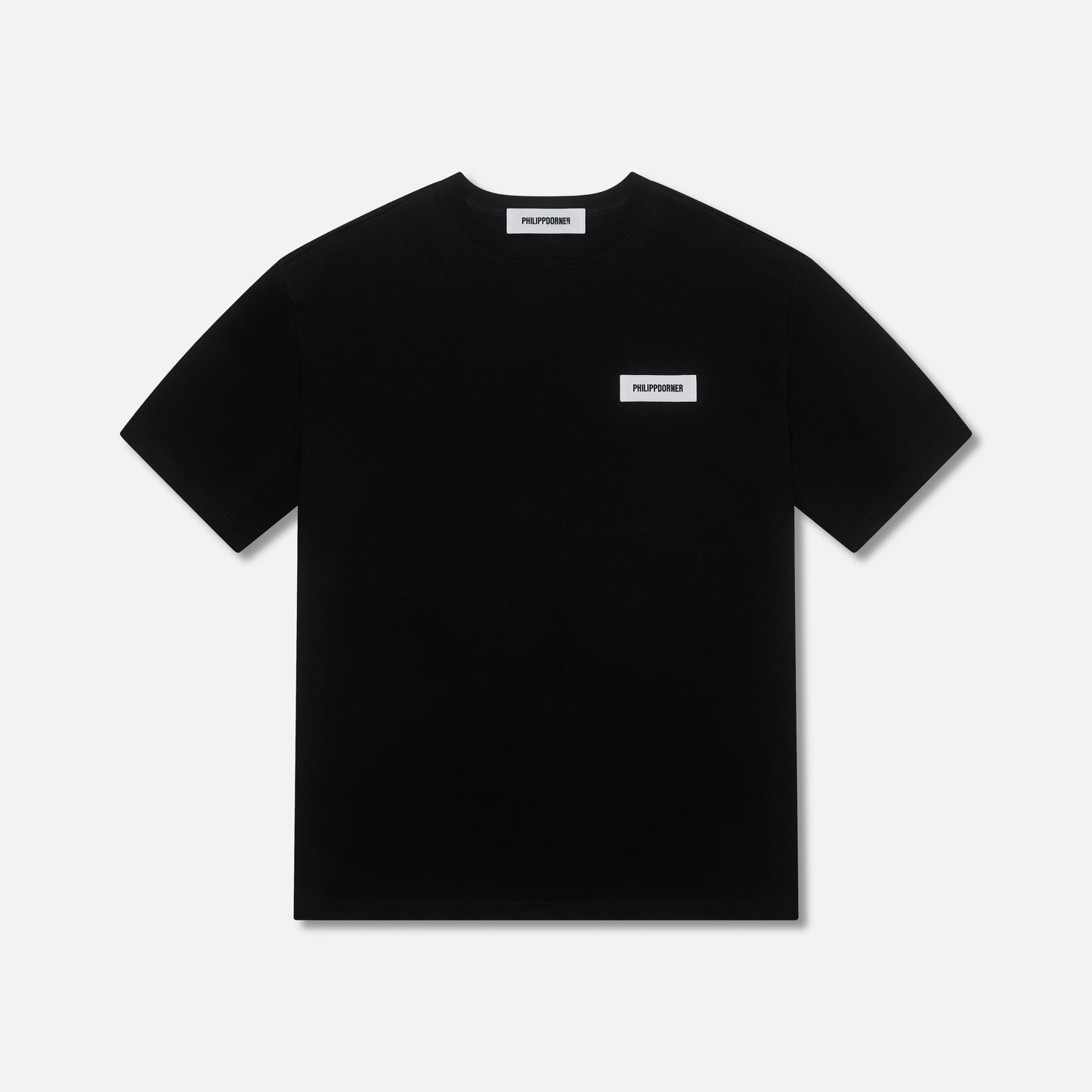 RELAXED BLACK T-SHIRT