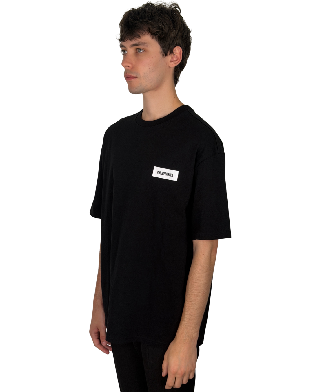 RELAXED BLACK T-SHIRT