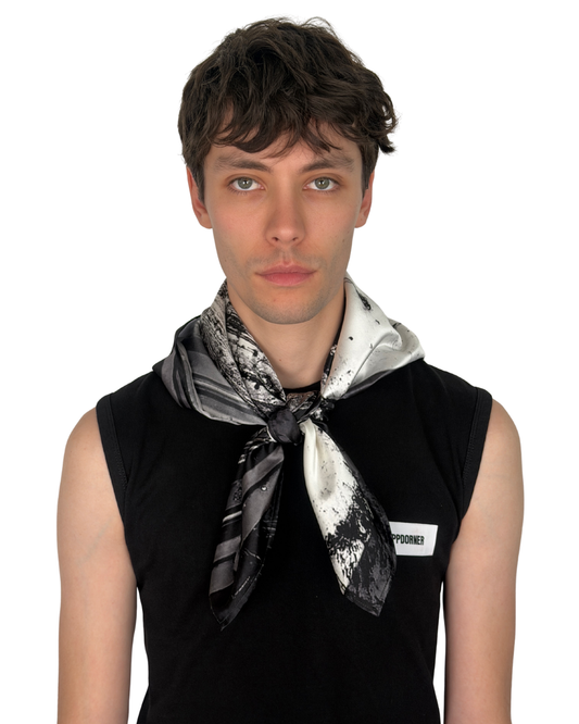 SILK CARRE SCARF